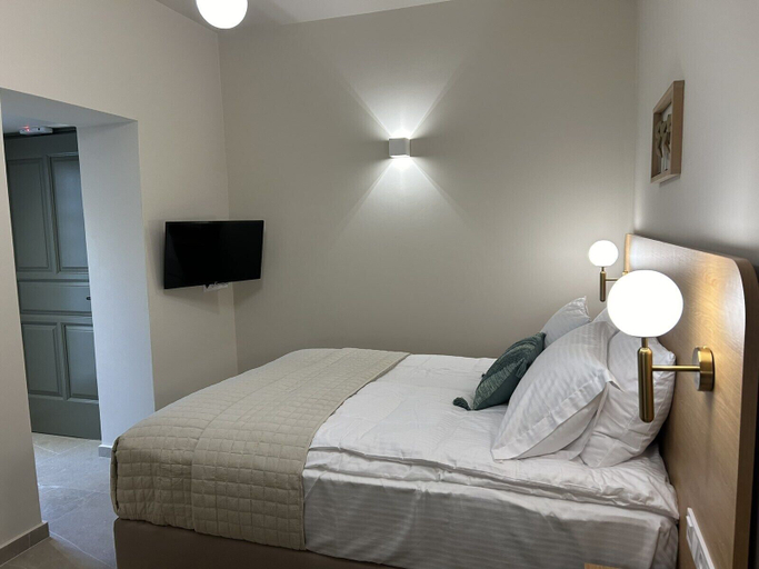 Bedroom 2, Living Yard Acropolis, Attica