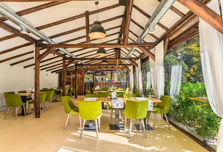 Food & Drinks 2, Pensiunea Apuseni Wild, Bulz