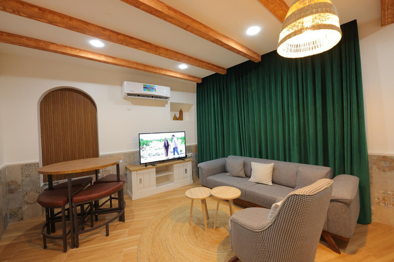 Others 4, House 76, Nizwa