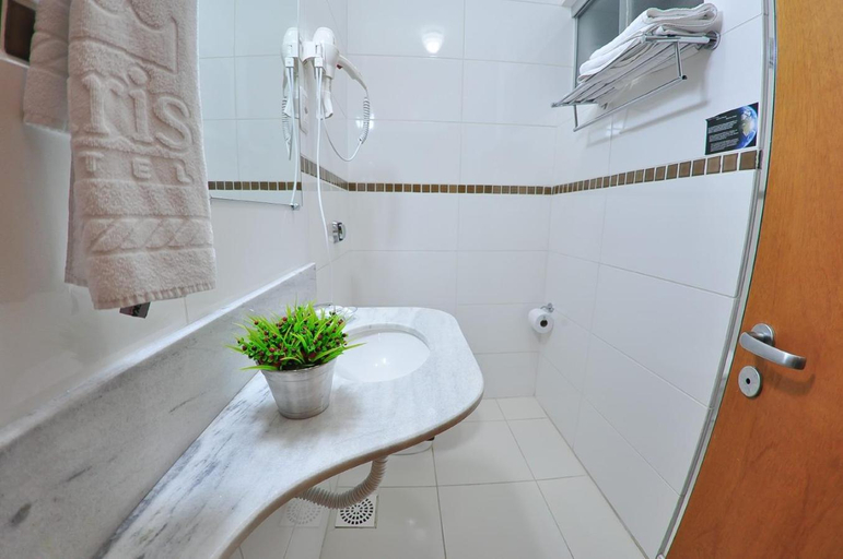 Bathroom 3, Turis Hotel Passo Fundo, Passo Fundo
