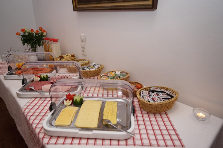 Food & Drinks 3, Hotel Drei Linden, Unna