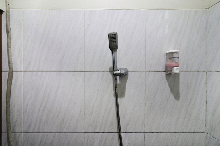 Bathroom 4