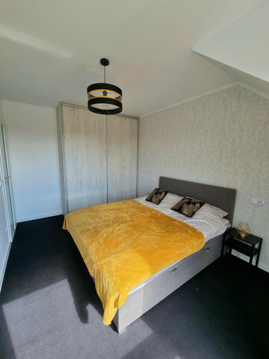 Others 3, Domek pod swierkami - "Apartamenty swierkowe", Kłodzko