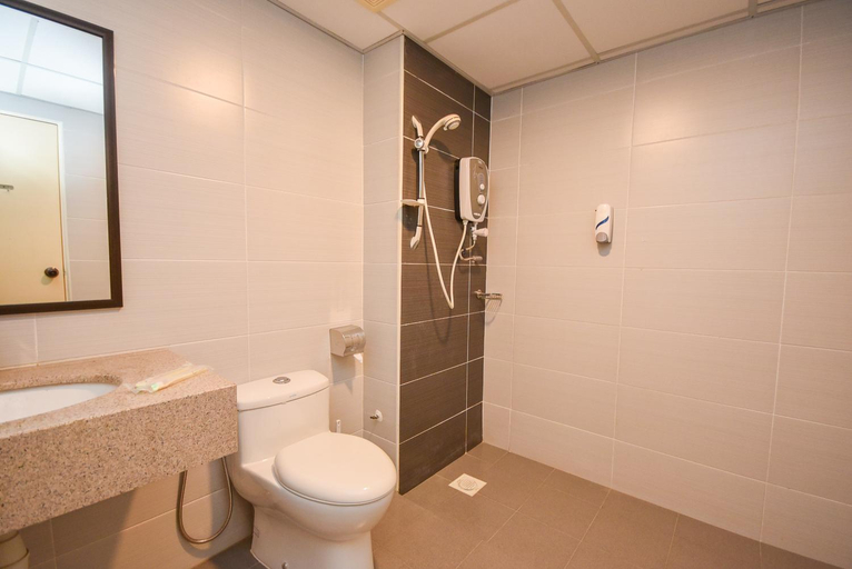 Bathroom 5, Tiara Desaru Seaview Residence, Kota Tinggi