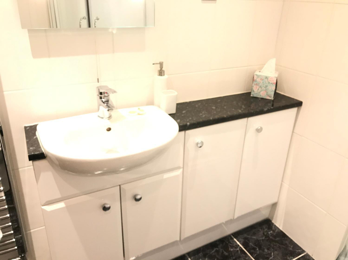 Bathroom 4, Castlecroft Bed and Breakfast, Stirling
