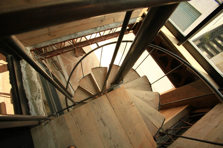 Kamp Houkan-cho Backpacker's Inn and Lounge, Okayama