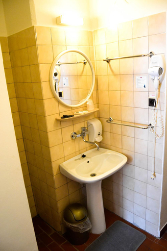 Bathroom 4, Hotel Krakonos, Semily