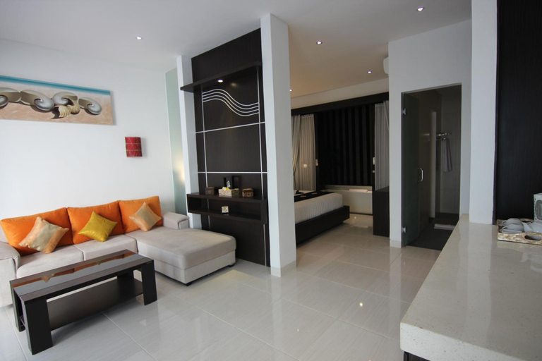 Bedroom 12