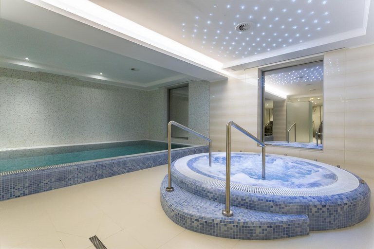 Sport & Beauty 2, Outlet Hotel Polgar, Polgár