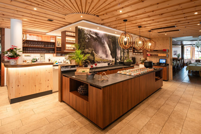 Food & Drinks 5, Krimmlerfalle Hotel, Zell am See
