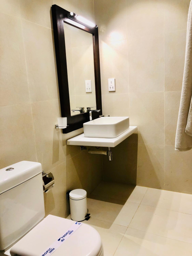 Bathroom, Tropic Inn, Dehiwala-Mount Lavinia