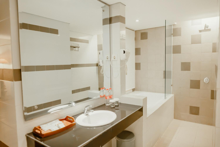 Bathroom 8