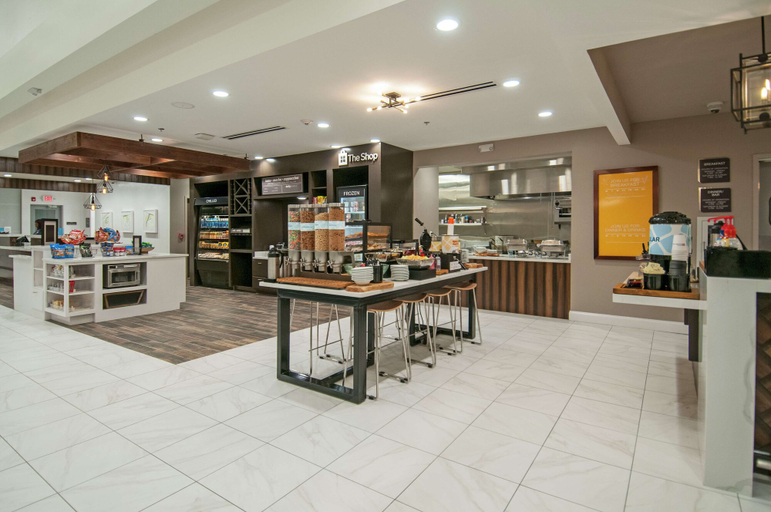 Food & Drinks 5, Hilton Garden Inn Jackson/Clinton, Hinds