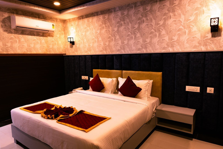 Bedroom, HOTEL GRAND ORCHID, Chittoor