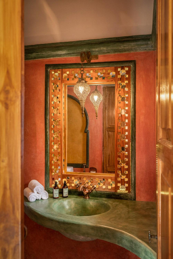 Bathroom 4, Casa da Graca, North Goa
