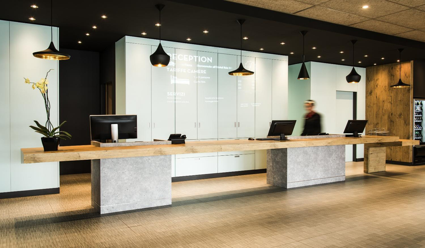 Public Area 3, ibis Milano Fiera, Milano