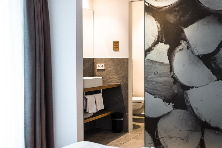 Bedroom 2, JOAS guesthouse, Bolzano