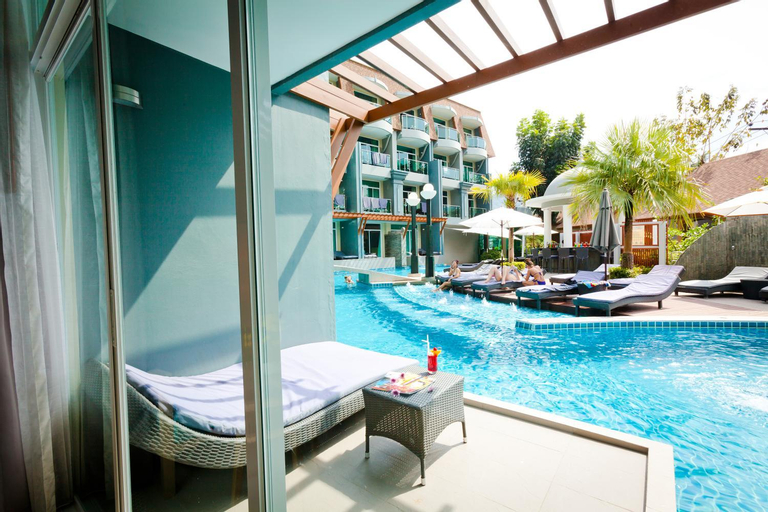 Swimming Pool 19