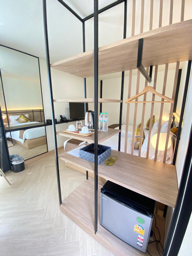 Bedroom 12