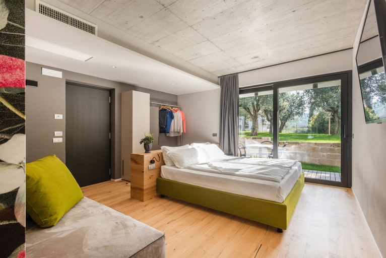 Bedroom 4, Oleeva Garda Living Adults Only, Trento