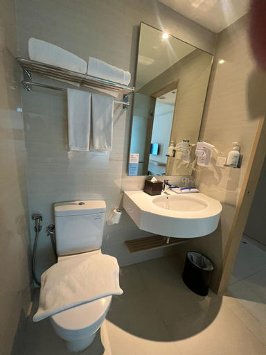 Bathroom 11