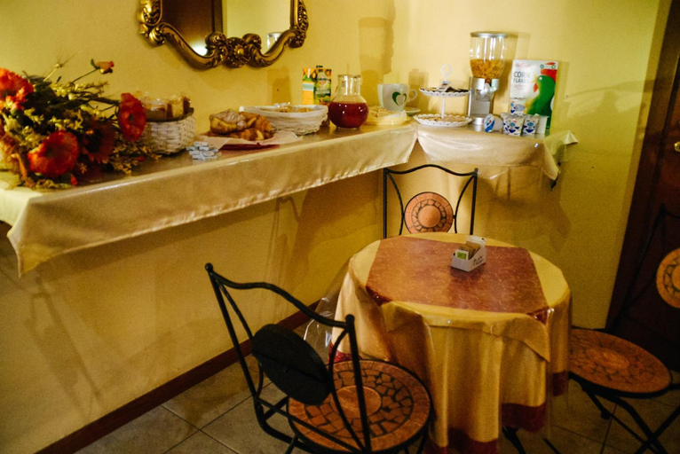 Food & Drinks 5, B&B Muro Torto Lucera, Foggia