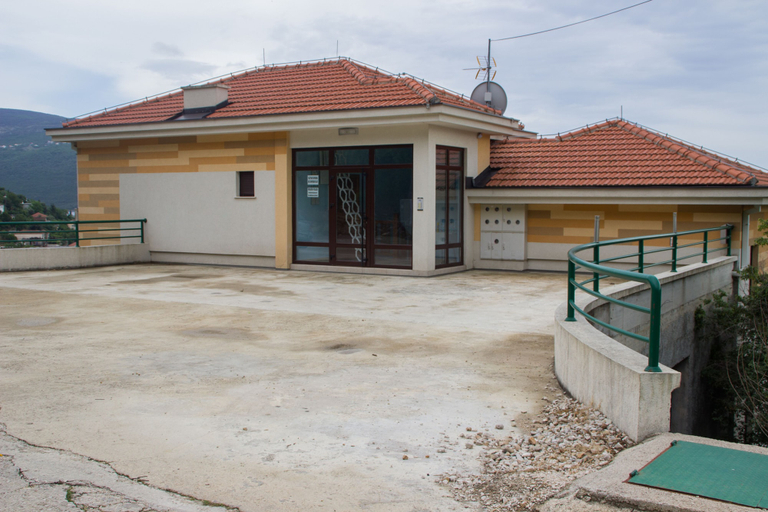 Exterior & Views 2, Apartments Ploski