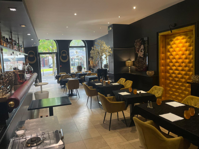 Food & Drinks 5, Hotel Restaurant Les Arcades, Nord