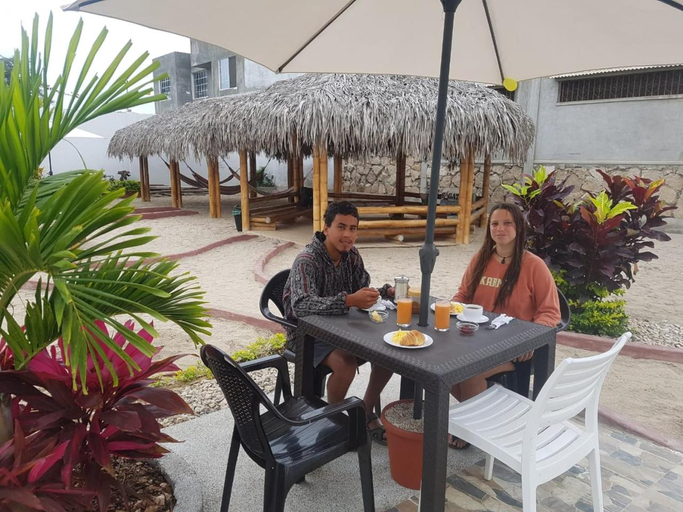 Food & Drinks 2, Fogata Hostel, Salinas