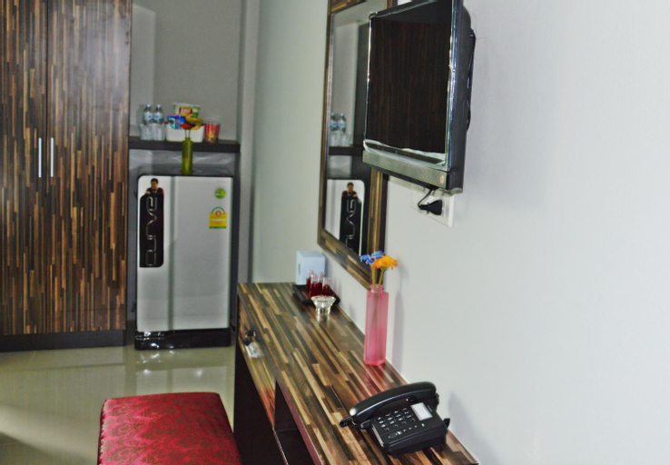 Dining Room 2