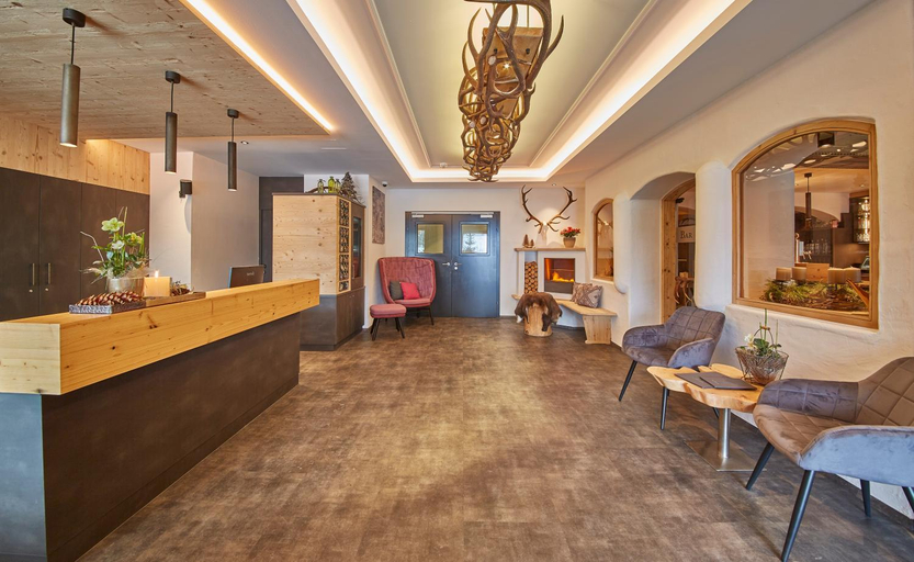 Public Area 2, Hotel Hubertushof, Zell am See