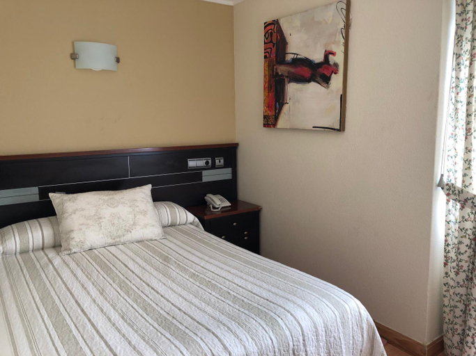 Bedroom 2, Hotel Sena, Pontevedra
