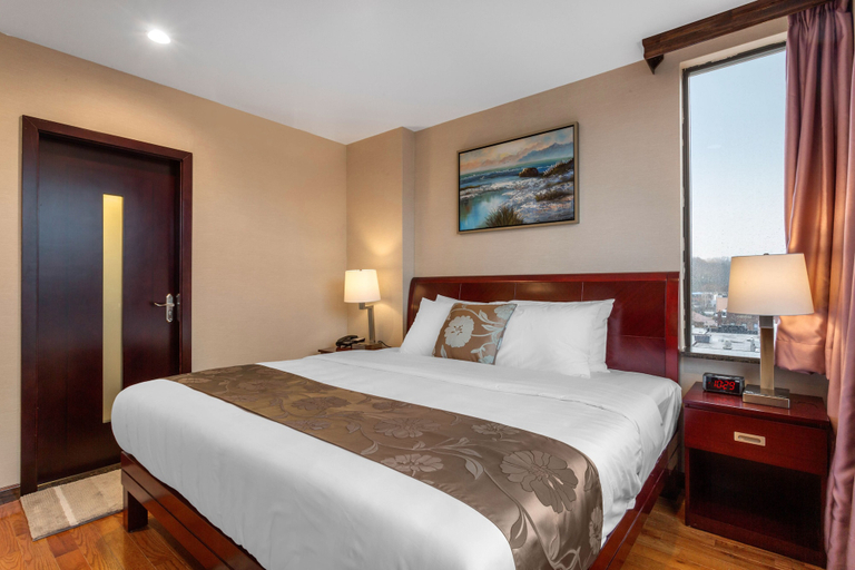 Bedroom 3, The L Hotel, New York