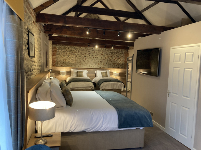 Bedroom 3, The Lobster, Norfolk