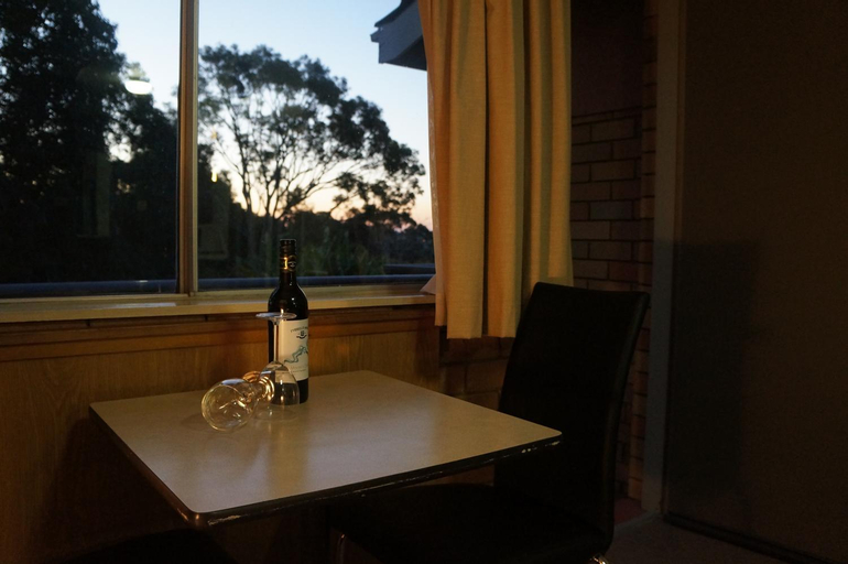 Dining Room 6