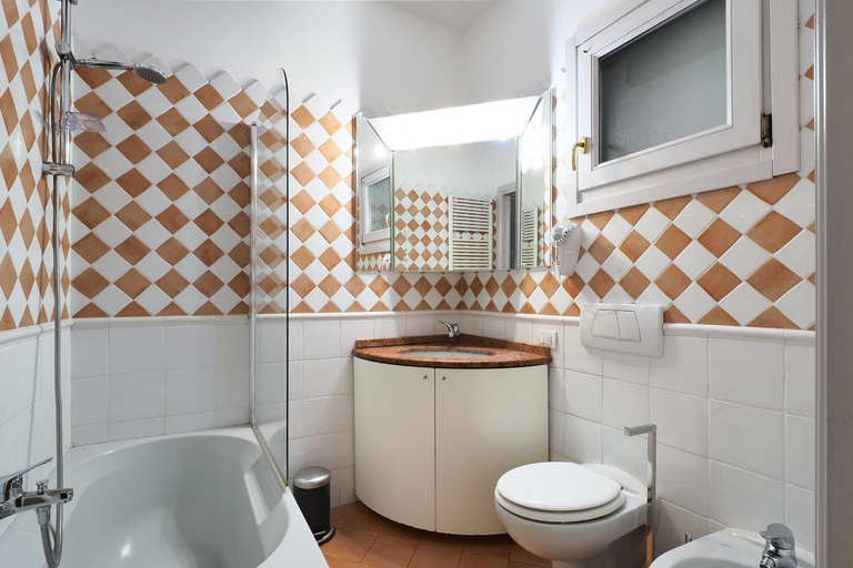 Bathroom 3, Mila Apartments Magenta, Milano