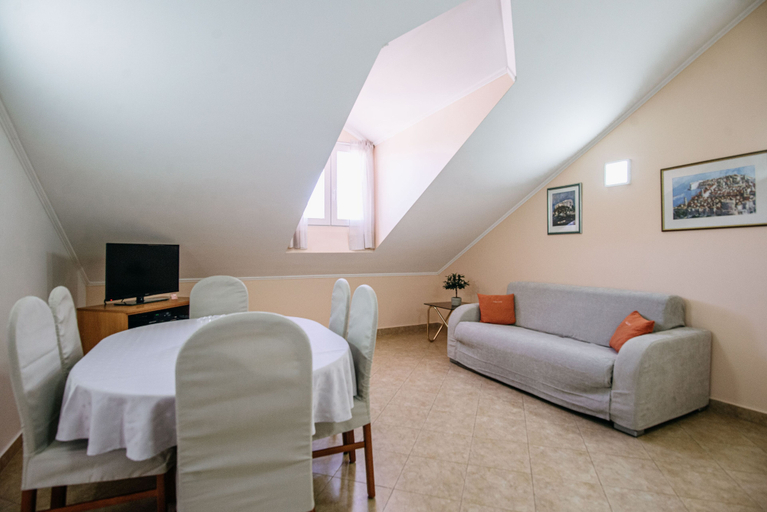 Others 5, Vila Curic, Dubrovnik