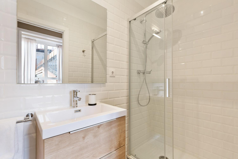 Bathroom 4, Barcelona 226 Center Exclusive Apartments, Barcelona