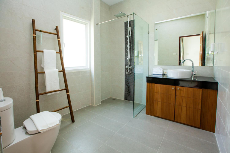 Bathroom 5, Baan Anna Pool and Spa Villa, Mueang Krabi
