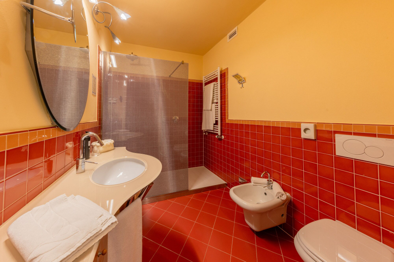 Bathroom 4, La Darsena Boutique Hotel & Restaurant, Como