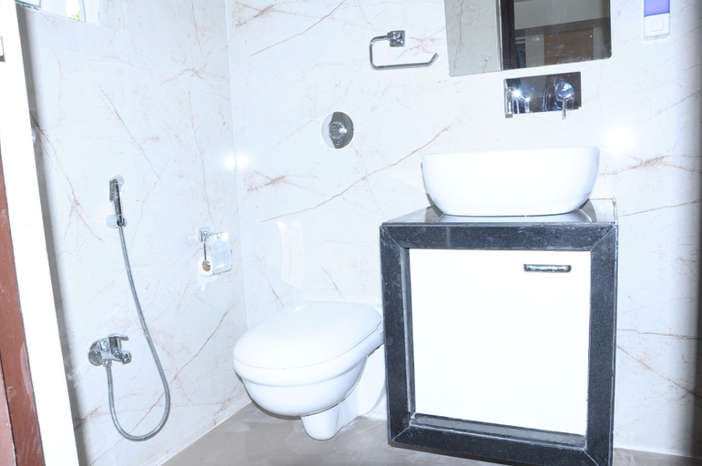 Bathroom 4, FERN INN Kolkata, Kolkata