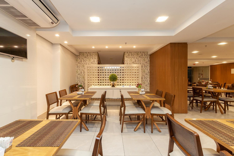 Food & Drinks 5, Tri Hotel Executive Brusque, Brusque