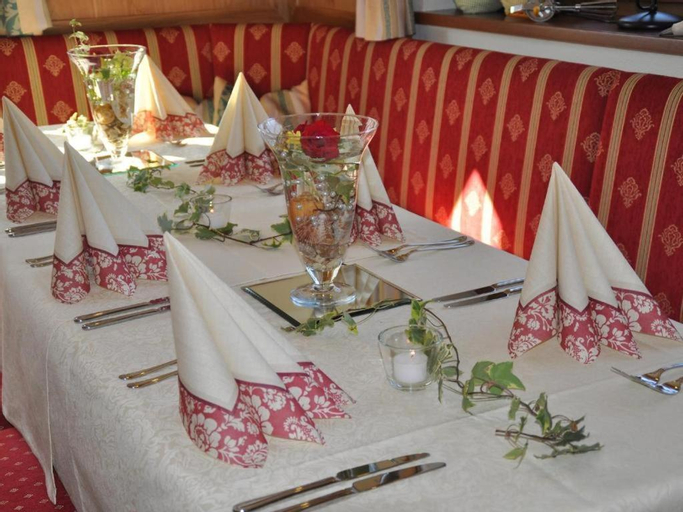 Food & Drinks 4, Cafe Wastelbauerhof - Urlaub auf dem Bauernhof, Rosenheim