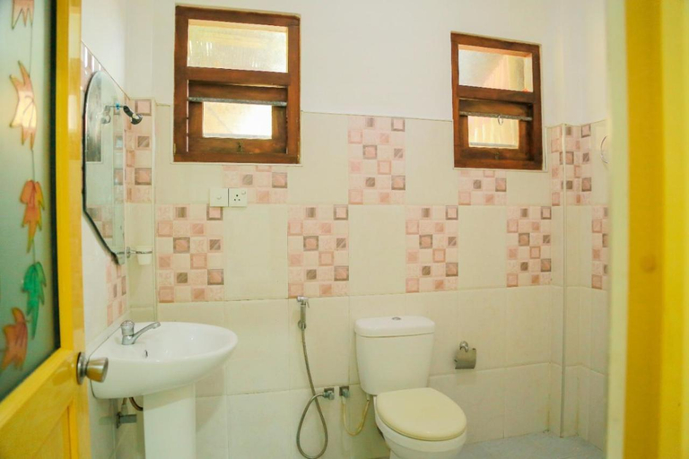 Bathroom 1, Hansi Resort Mirissa, Weligama