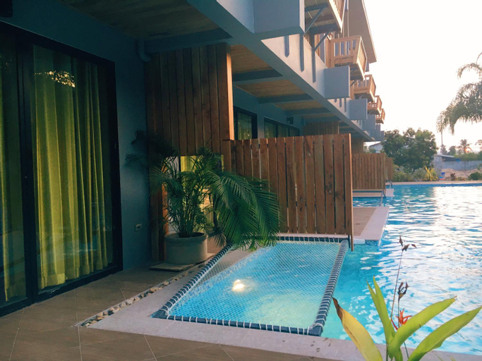 Swimming Pool 7