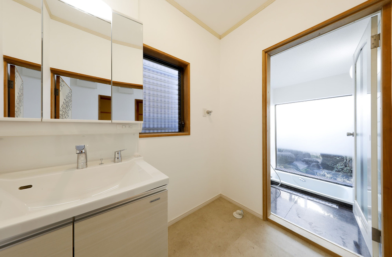 Bathroom 3, Residence inn Niwanoyado, Osaka
