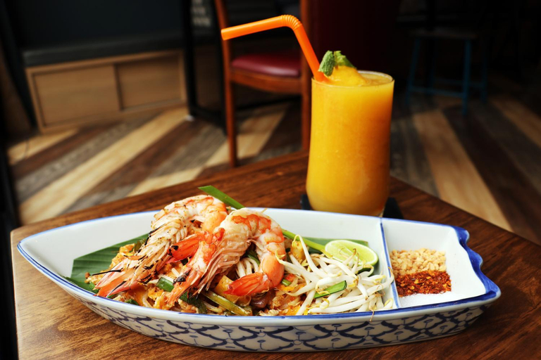 Food & Drinks 18