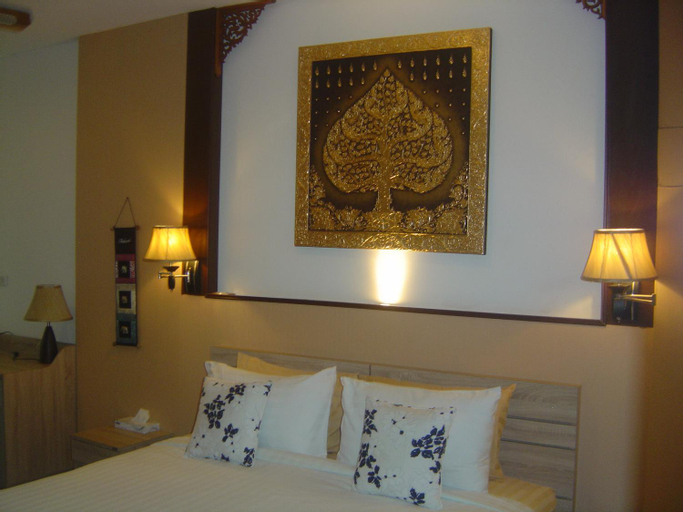 Bedroom 6