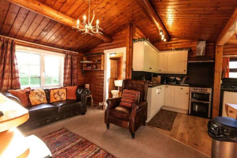 Others 5, Cozy Mountain 2 Bed Log Cabin, Gwynedd