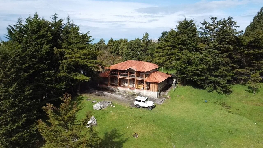 Exterior & Views 2, Reserva Andina, Tona